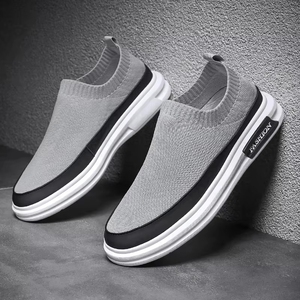 รองเท้าเดินออกกำลังกายที่ใส่สบายสำหรับผู้ชาย รุ่นใหม่ - Product Image 3