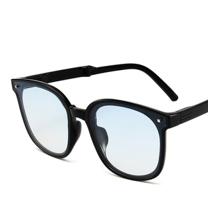 Lunettes de soleil pliantes Protection UV pour femmes <span class=keywords><strong>2022</strong></span> Nouvelles lunettes de soleil polarisées Lunettes de soleil portables à la mode pour femmes - Product Image 6