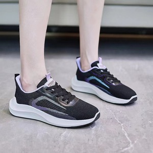 Nouvelles chaussures d'été coréennes pour femmes, version tendance, respirantes, en maille tissée, style ins, pour étudiantes, polyvalentes, pour la course, le sport et les loisirs. - Product Image 5