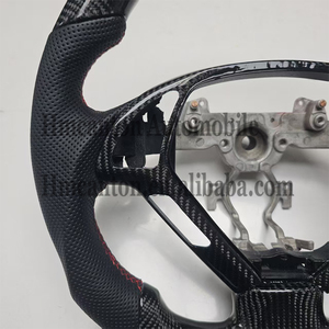 Nuevo Producto en Oferta: Volante Deportivo de Fibra de Carbono y Cuero Perforado con LED para Infiniti G27 G37 - Product Image 4