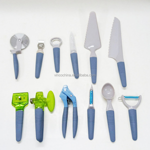 Dụng cụ nhà bếp di động Phụ Kiện TPR + tiện ích bằng thép không gỉ Bộ 12 món đồ dùng gia đình khay Bóc Vỏ Trứng - Product Image 1