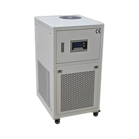 Refroidisseur industriel à eau de 120 CV à faible vibration pour le refroidissement des bâtiments commerciaux, processus écologique, refroidissement par eau