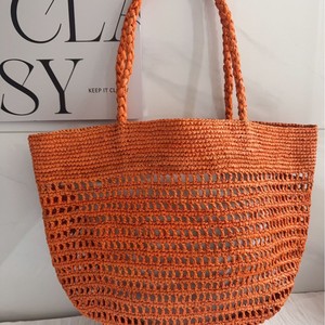Borsa a Spalla da Donna 2026 Nuovo Stile in Rafia Lavorata a Mano all'Uncinetto, Intrecciata a Rete con Chiusura Aperta e Due Cinghie, Ideale per Vacanze al Mare - Product Image 2