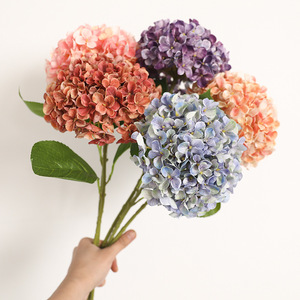 <b>Hydrangea</b> <b>Artificial</b> <b>Flowers</b> Plastic Silk High Simulation Wedding Outdoor Photography Props Home Decorations - Product Image 1