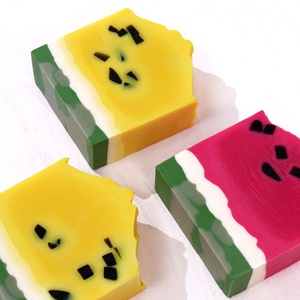 Nhãn Hiệu Riêng Vegan Cơ Thể Rửa Làm Sạch Giữ Ẩm Dưa Hấu Hình Dạng Lạnh Ép Handmade Xà Phòng - Product Image 1