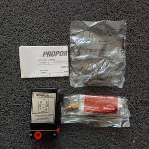 Régulateur de pression proportionnel Proportion-Air QB1XANIEZP100PSG 100 PSI Air - Product Image 2