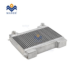 MANER Car Auto Parts Refroidisseur d'huile Radiateur A4635000101 4635000101 pour <span class=keywords><strong>Mercedes</strong></span>-Benz <span class=keywords><strong>G</strong></span>-CLASS W463 M157 M279 - Product Image 3