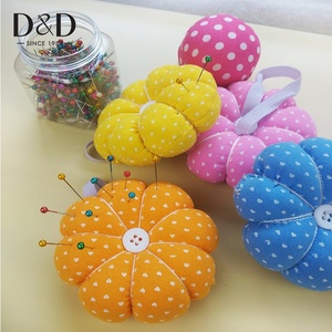 Cuscini Porta Aghi da Polso a Forma di Zucca, Cuscini Porta Aghi Indossabili per Lavori di Cucito - Product Image 2