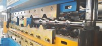 Machine de formage à froid pour tôles de toiture en acier coloré IBR, profil trapézoïdal, pour les besoins de panneaux de construction