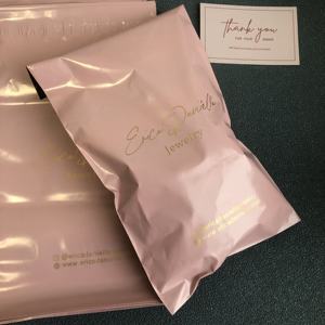 Bolsa de Correo de Polietileno Biodegradable Beige Mate, Bolsas de Polietileno para Pelucas con su Propio Logotipo, Bolsas de Correo Personalizadas, Bolsa de Envío - Product Image 1