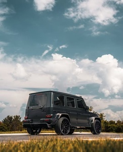 Комплект обвеса из карбона для Mercedes W464 G500 G63: Обновленный передний сплиттер, диффузор, спойлер и расширители колесных арок в стиле VOS - Product Image 6