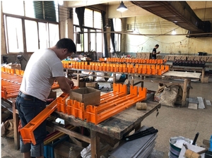 Machine de dé<span class=keywords><strong>coupe</strong></span> laser Machine de dé<span class=keywords><strong>coupe</strong></span> de carreaux manuelle transfrontalière Lame de dé<span class=keywords><strong>coupe</strong></span> de carreaux infrarouge en gros - Product Image 5