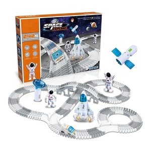 2025 juguetes espaciales para niños, 32 Uds., pista de carreras de construcción eléctrica con astronautas, juego educativo de pista de riel espacial de alta velocidad DIY - Product Image 5