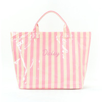 Sac fourre-tout en PVC rayé avec logo brodé personnalisé, grand sac à main imperméable pour femmes, sac hobo avec impression de lettres, sac fourre-tout léger