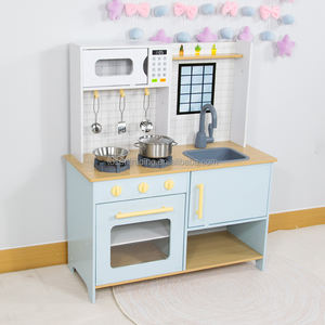 Juego de Cocina de Juguete Azul Pastel para Niños Pequeños, Cocina de Juguete de Madera para Interiores con Microondas, Horno, Estufa y Fregadero - Product Image 1