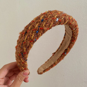 Light Luxury Autumn-Winter Senior Sense Retro Wide <b>Wool</b> Fabric Women's <b>Headband</b> 15cm Plaid Tweed Hair Accessories Wholesale - Product Image 4