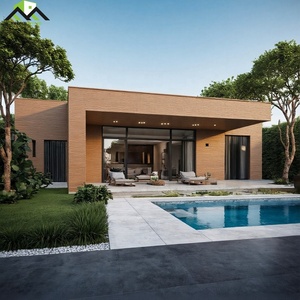 Villa en bois moderne avec de grandes fenêtres vitrées et une zone de piscine extérieure pour un espace de vie contemporain - Product Image 1