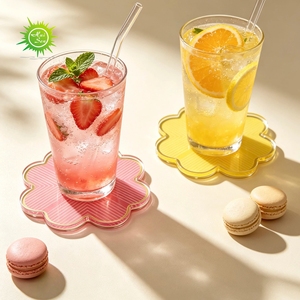 Sous-<span class=keywords><strong>verre</strong></span> en acrylique transparent style Ins, motif petite fleur, résistant à la chaleur, mignon, kawaii, accessoire photo, ornement décoratif - Product Image 1