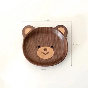 Plato de madera de nogal negro de 20 cm de largo con asa para servir - Product Image 4