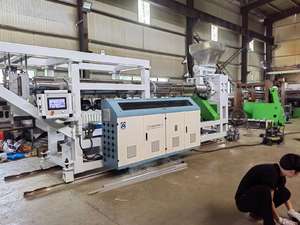 Kit Avviatore di Emergenza Portatile: Soccorso per Auto/Camion/Moto da 6L + Gonfiatore Pneumatici + Luce SOS per Emergenze su Autostrada/Campeggio - Product Image 6