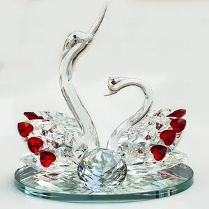 Fashionable Newly Custom Animal Crafts Wedding Guests Favors Clear Transparent Crystal Swan For Wedding Souvenirs