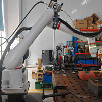 Bras robotisé articulé collaboratif à 6 axes, puissance 1-4 kW, tension 220V/380V, poids 80 kg, capacité de production 30 unités