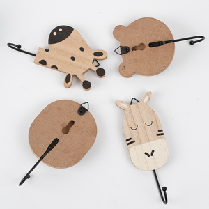 Lot de 4 patères murales en bois MDF en forme d'<span class=keywords><strong>animaux</strong></span>, thème <span class=keywords><strong>jungle</strong></span>, pour chambre d'enfant - Logo personnalisé - Vente directe usine - Product Image 3