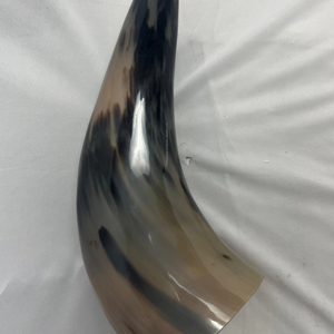 Corne à boire tendance avec cuir et corne de buffle, corne à boire de taille personnalisée, meilleur produit - Product Image 1