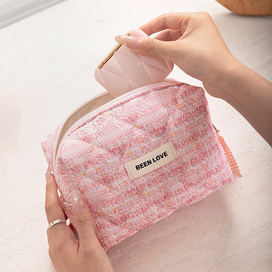 Косметичка из полиэстера и хлопка, розовая, портативный органайзер для макияжа, дорожная женская сумка для туалетных принадлежностей - Product Image 1
