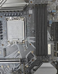 Placa base Battle AX B760M Plus D5 V20 4 DDR5 DIMM 128 GB LGA 1700 para CPU de 12.ª/13.ª/14.ª generación M ATX - Product Image 4