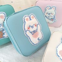 Boîte à bijoux en cuir PU en forme de petit lapin de dessin animé pour organiser les bijoux, boîte à accessoires pour filles, pratique pour les voyages et portable