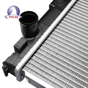 مبرد تبريد السيارة رقم 13085 لإيسوزو دي-ماكس 2.5/3.0 بيك أب، قطعة أصلية (OEM) 8981372734، قطع غيار تبريد، رادياتير سيارات بالجملة - Product Image 3