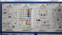 Plataforma de Experimentación y Entrenamiento Eléctrico y Electrónico, Simulador de Circuitos Analógicos y Digitales Integrados