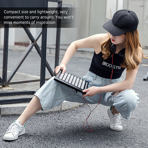 ORCA PAD64 Pro <span class=keywords><strong>Controller</strong></span> portatile USB <span class=keywords><strong>MIDI</strong></span> Drum Pad 64 cuscinetti retroilluminati RGB 24 pulsanti con cavo USB - Product Image 3