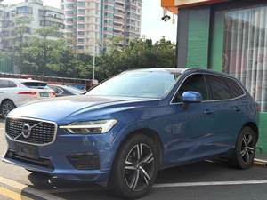 Volvo XC60 d'occasion 2018 2.0T 8AT Essence SUV AWD LHD 254HP Intérieur Propre Luxe Toit Panoramique Bien Entretenu - Product Image 4