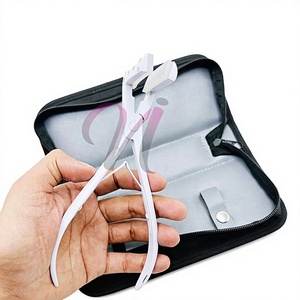 Pinza profesional para extensiones de cabello con cinta adhesiva, de alta calidad, con boca de silicona, ideal para extensiones de cinta, con estuche personalizado y logotipo. - Product Image 1