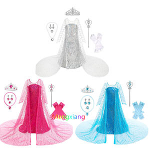Petites filles <span class=keywords><strong>luxe</strong></span> princesse <span class=keywords><strong>Elsa</strong></span> robe avec brillant longue Cape filles anniversaire princesse reine des neiges Costume Cosplay enfants habiller - Product Image 1