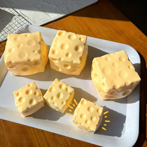 Jouet Squishy Géant en TPR en forme de Fromage, en plastique souple, sensoriel, amusant, à remontée lente, type Hamburger Mochi, pour cadeaux de fête - Product Image 1