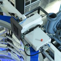 Machine de soufflage de film co-extrudé 5 couches à commande automatique de l'épaisseur avec refroidissement IBC pour film d'emballage alimentaire pour animaux de compagnie, directement de l'usine