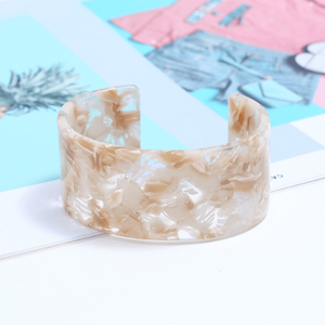Brazalete Abierto de Resina Acrílica <span class=keywords><strong>Extra</strong></span> Grande para Niños - Joyería de Moda para Aniversario - Product Image 1