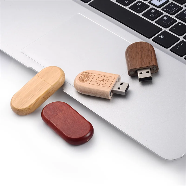 Popular Wooden USB 3.0 Flash Drive 128GB/8GB/16GB/32GB with Gift Box for Wedding Bulk Orders