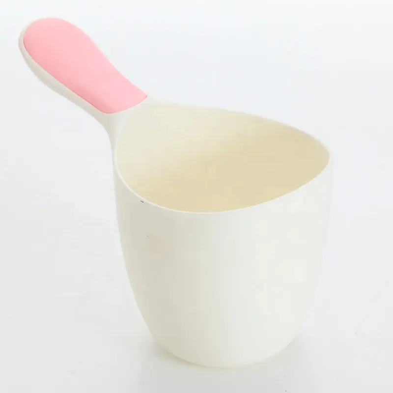 Fabbrica direttamente i bambini del bambino lavano la tazza da bagno per capelli tazza di risciacquo per Shampoo per doccia per bambini in plastica