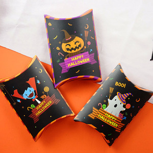 En gros Creative Halloween Cadeau Papier Boîtes Carré Mat Options Inclure <span class=keywords><strong>Dessin</strong></span> <span class=keywords><strong>Animé</strong></span> Halloween Sacs Bonbons Oreiller Recyclé - Product Image 1