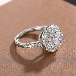 Anello con Diamante T0458, Taglio Brillante Rotondo, Diamante Naturale, Gioiello Classico da Donna per Fidanzamento - Product Image 6