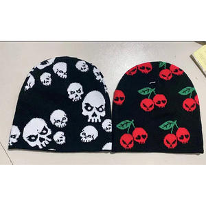 Bonnets personnalisés avec logo sur mesure, bonnets d'hiver colorés à imprimé animal, bonnets Gorras avec pompon et logo brodé personnalisé - Product Image 3