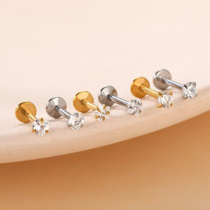 Lingchee Fashion Bijoux de <span class=keywords><strong>piercing</strong></span> corporel en acier inoxydable F136 16G, <span class=keywords><strong>Labret</strong></span> à filetage interne avec pendentif, <span class=keywords><strong>Anneau</strong></span> d'oreille pour lobe, Clou d'oreille Hélix - Product Image 3