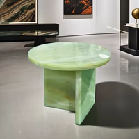 Yushi Group Table basse moderne de luxe en marbre d'onyx vert Design classique personnalisé Meubles d'appoint en pierre en bois pour salon d'hôtel