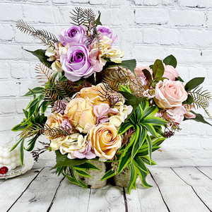Bouquet de roses artificielles Queyiyi en soie pour décoration de mariage et arrangement nuptial - Product Image 4