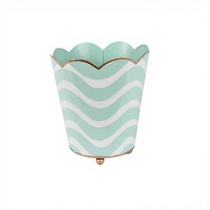 Contenedor de Basura Redondo de Tamaño Personalizado, Diseño Moderno, Contenedor de Metal para Uso en Hoteles y Restaurantes - Product Image 1