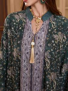 Abaya de fête élégante en polyester avec strass thermocollants personnalisés de qualité supérieure pour femmes musulmanes - Product Image 2